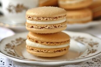 macaroons_with_vanilla_filling_recipe